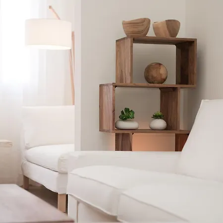 كازانوفا تشارم من 4 غرف نوم برشلونة