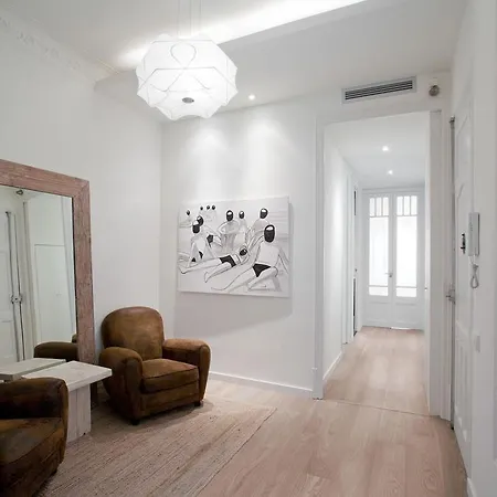 Casanova Charm 4bdr Barcelona
